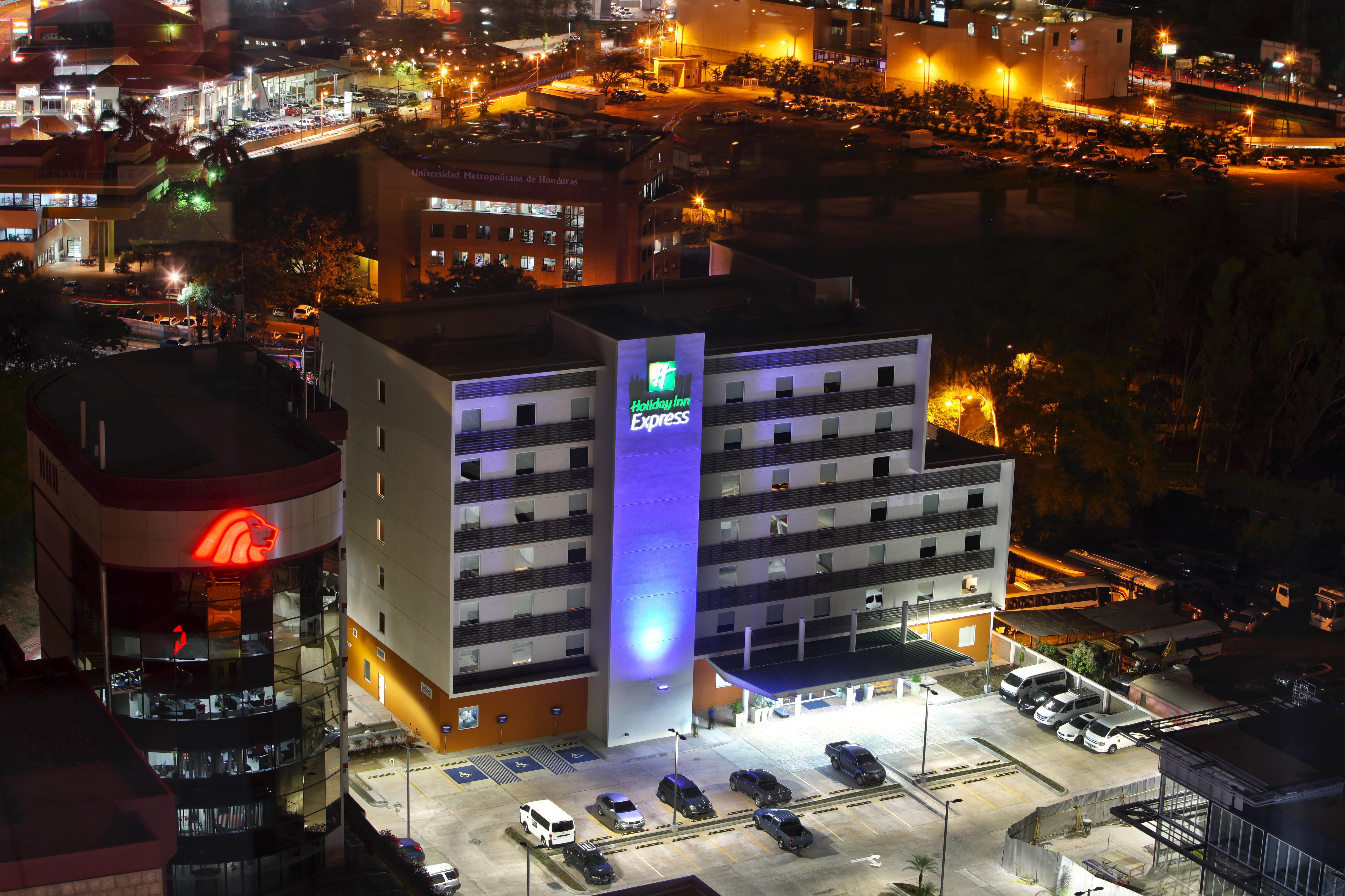 Holiday Inn Express Tegucigalpa By Ihg Bagian luar foto