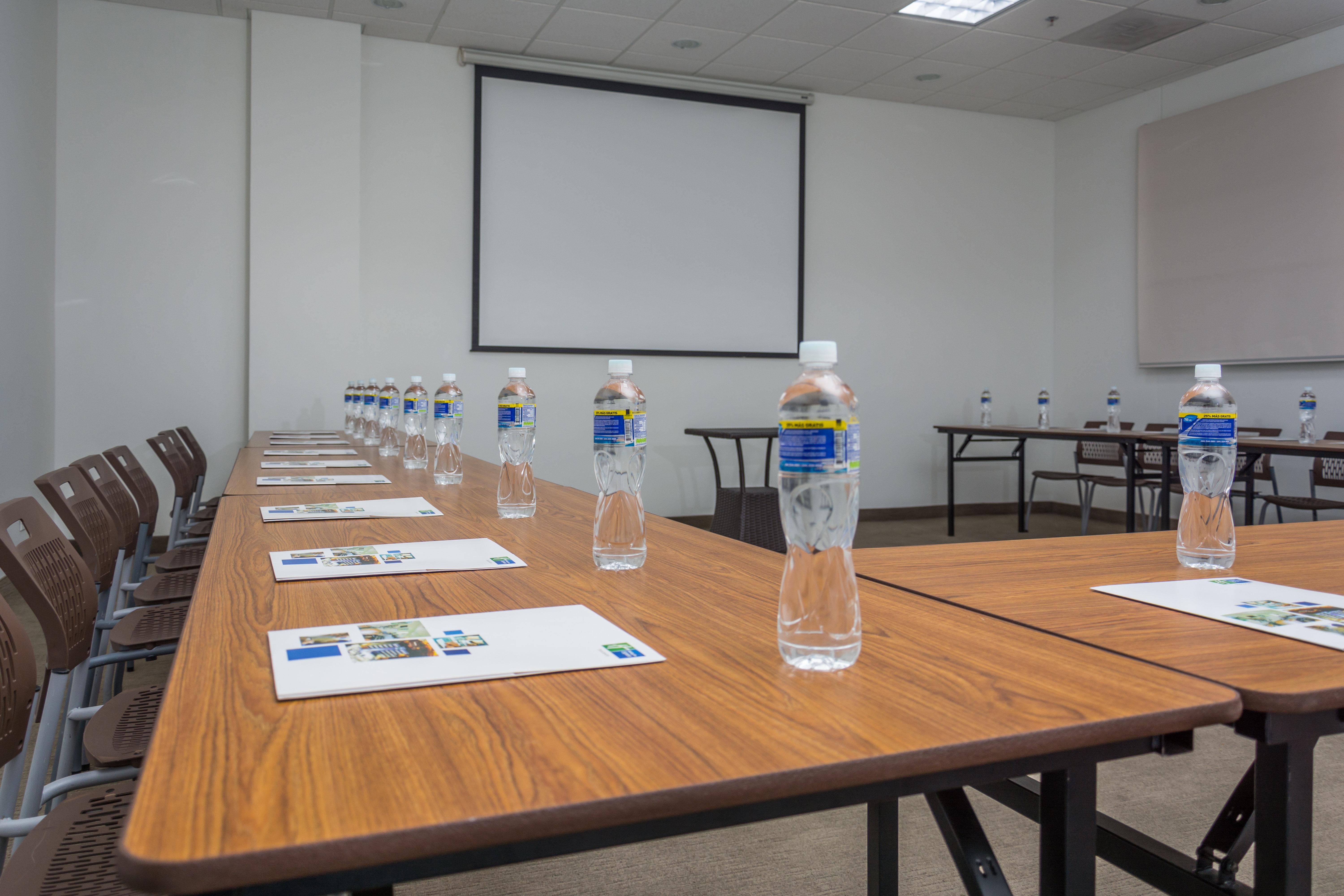 Holiday Inn Express Tegucigalpa By Ihg Bagian luar foto